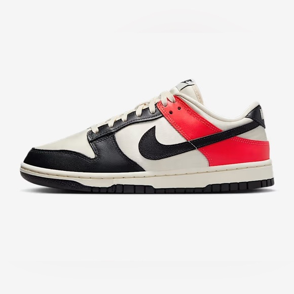 Nike Low Dunks SE Bright Crimson/Pale Ivory/Black - Picture 1 of 8